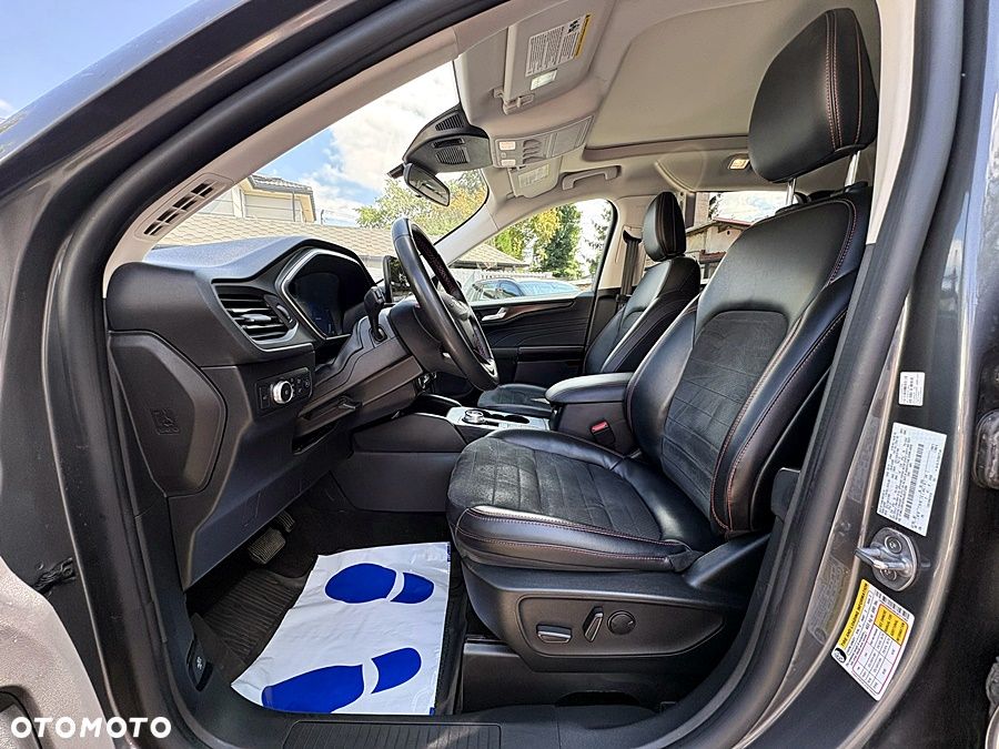 Ford Escape 2.0 EcoBoost AWD Titanium - 13