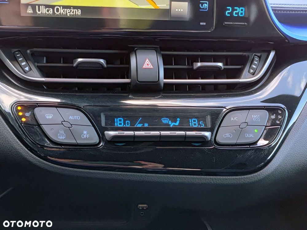 Toyota C-HR 1.2 T Dynamic - 18