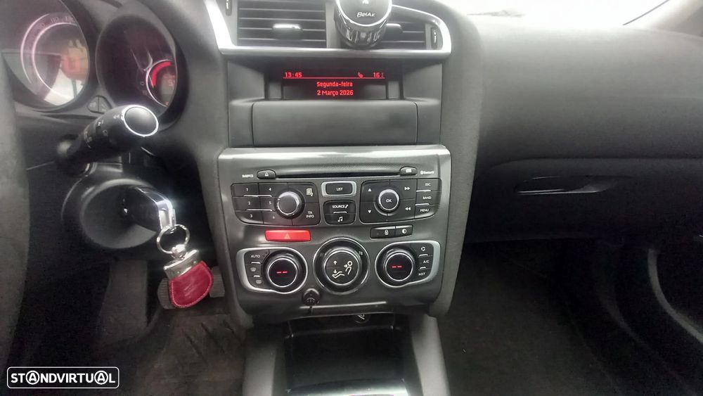 Citroën C4 1.6 HDi Exclusive - 11