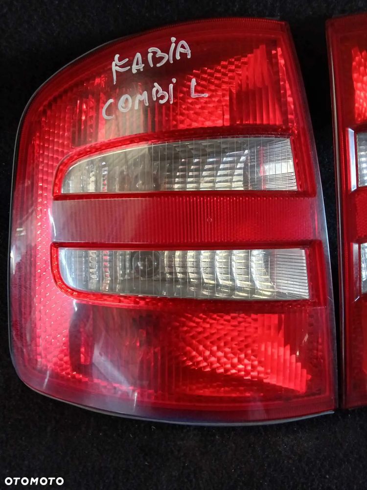 Skoda Fabia I Kombi lampy tylne, prawa, lewa - 2