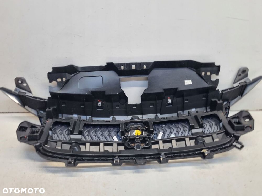 renault rafale 24- grill atrapa górna wzmocnienie zderzaka przód - 10