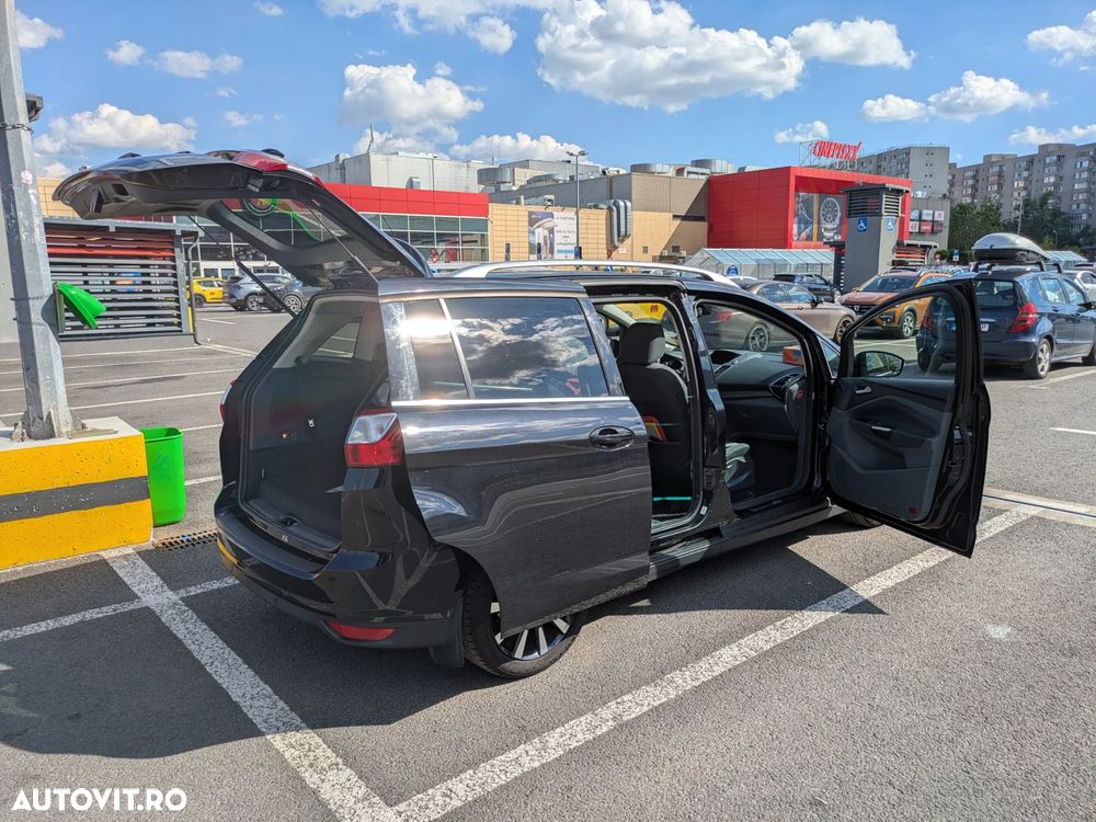Ford Grand C-Max - 15