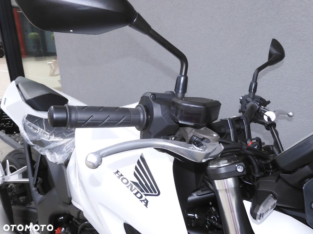 Honda Hornet - 6