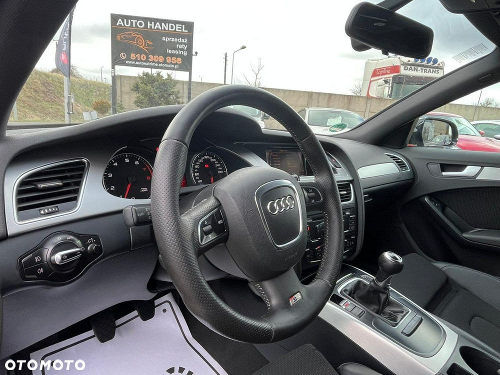 Audi A4 Avant 1.8 TFSI S line Sportpaket - 32