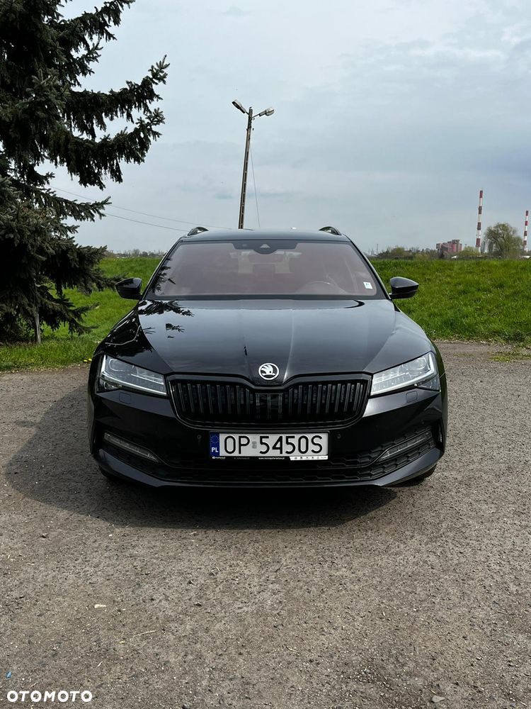 Skoda Superb 2.0 TDI SCR 4x4 Sportline DSG - 2