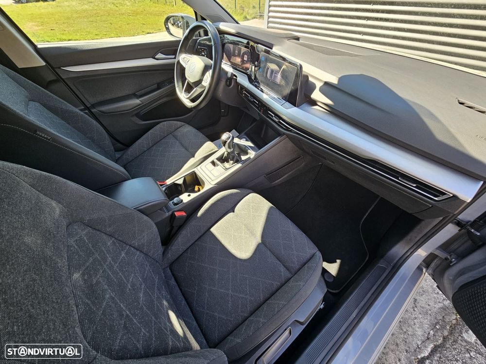 VW Golf 1.0 TSI Sportline - 25