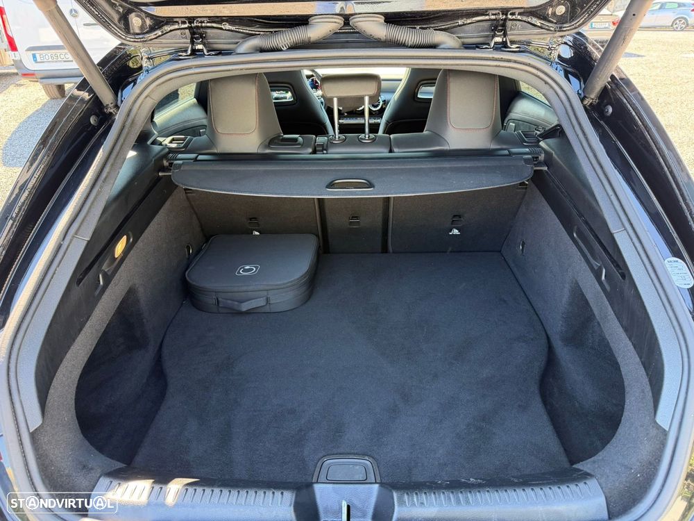 Mercedes-Benz CLA 250 - 17