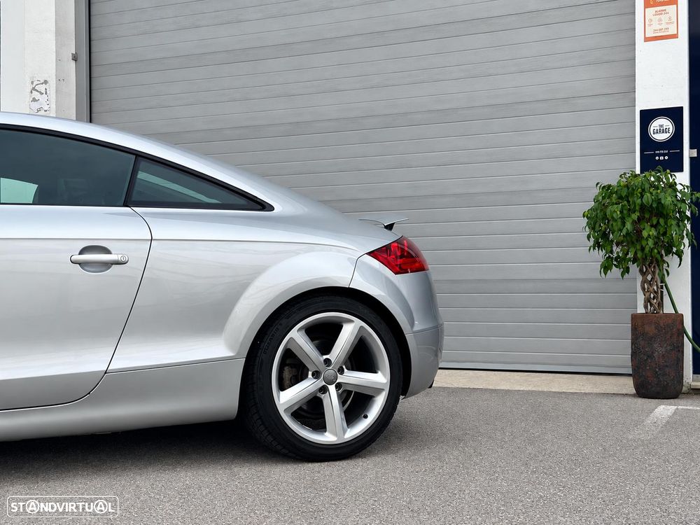 Audi TT Coupé - 5