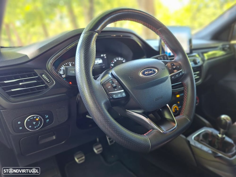 Ford Focus 1.0 EcoBoost ST-Line - 8