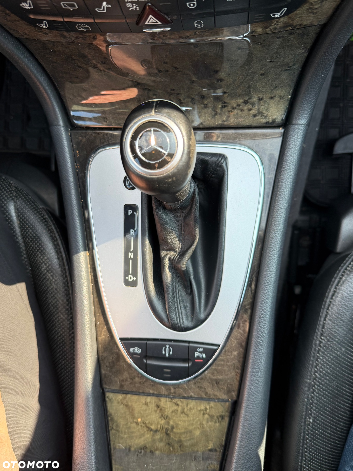 Mercedes-Benz Klasa E 320 CDI Avantgarde - 24