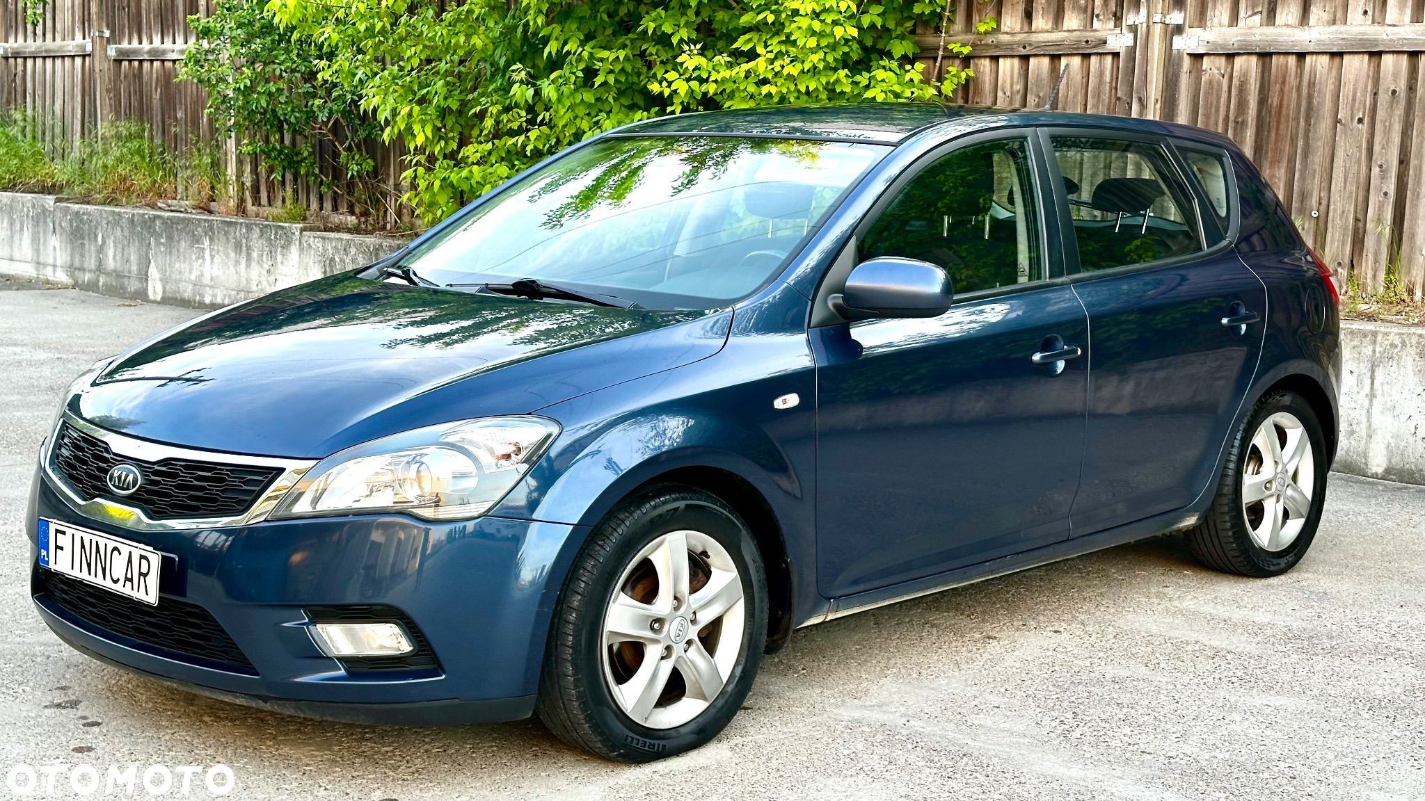 Kia Ceed 1.6 CVVT Vision - 1