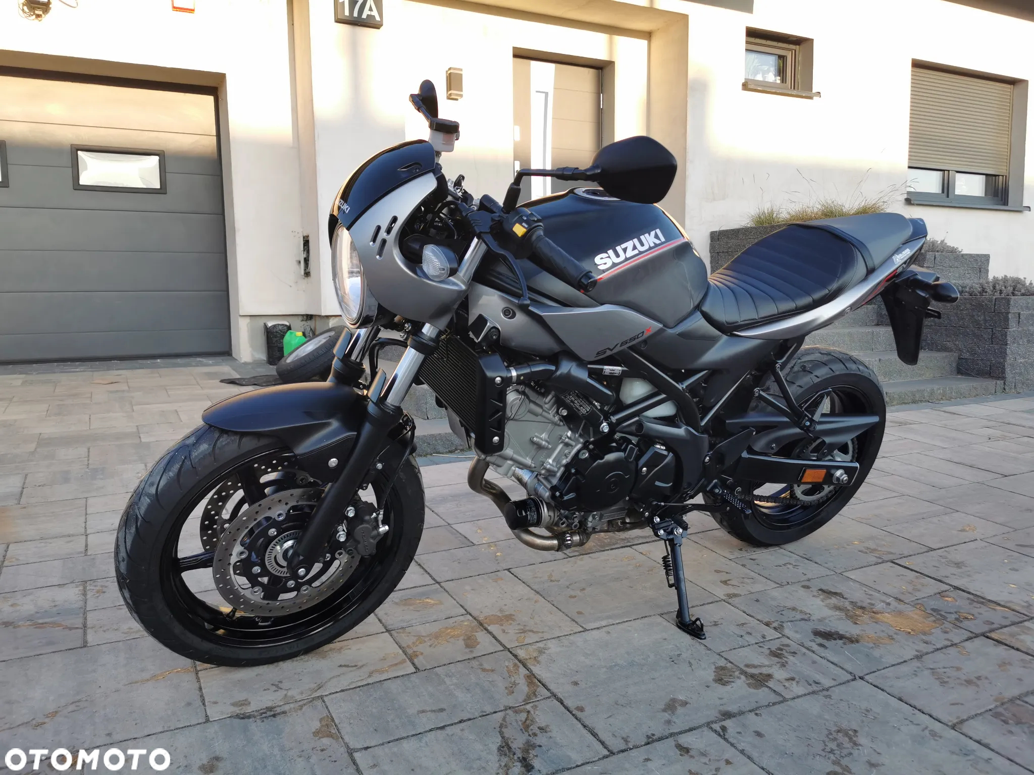 Suzuki SV - 32