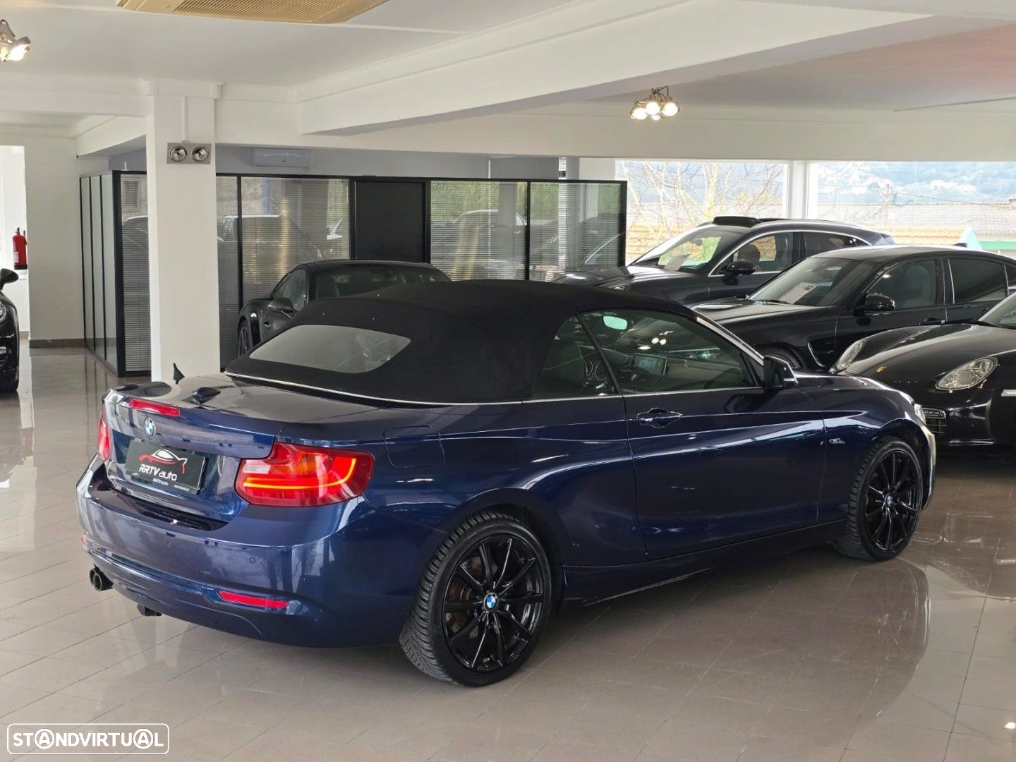 BMW 220 d Cabrio Aut. Sport Line - 4