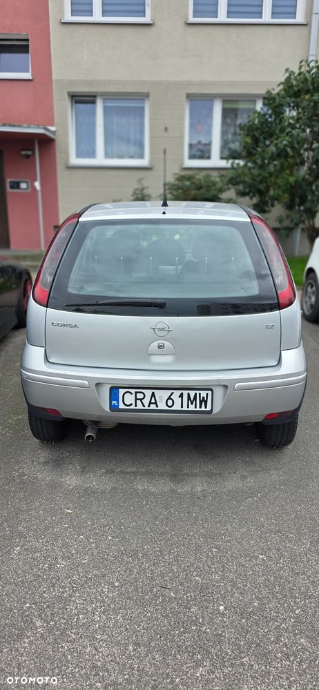Opel Corsa 1.2 16V Enjoy - 3