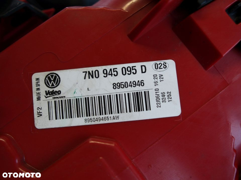 Image Volkswagen Sharan 11 7N0 zadní levé zadní světlo