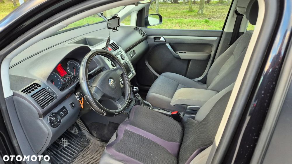 Volkswagen Touran 1.6 United - 10