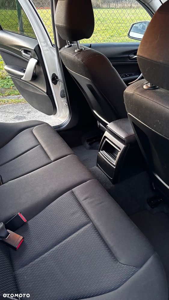 BMW Seria 1 116d - 15