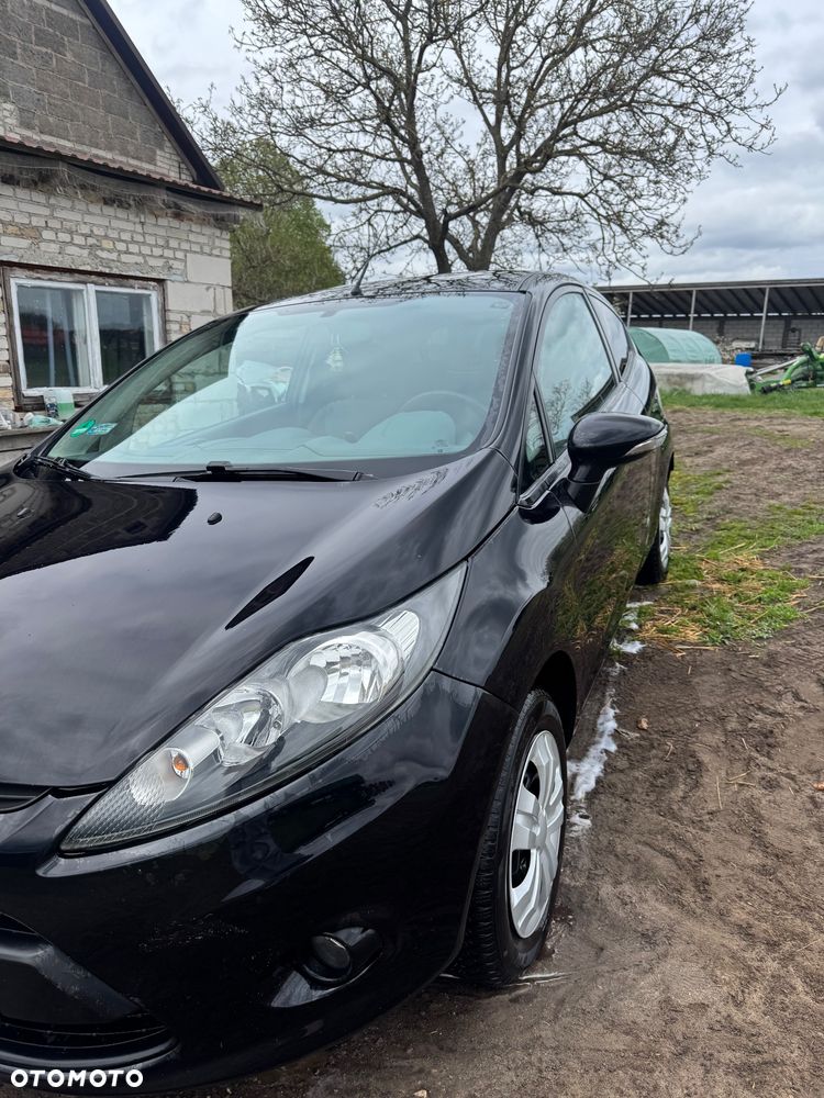 Ford Fiesta - 9