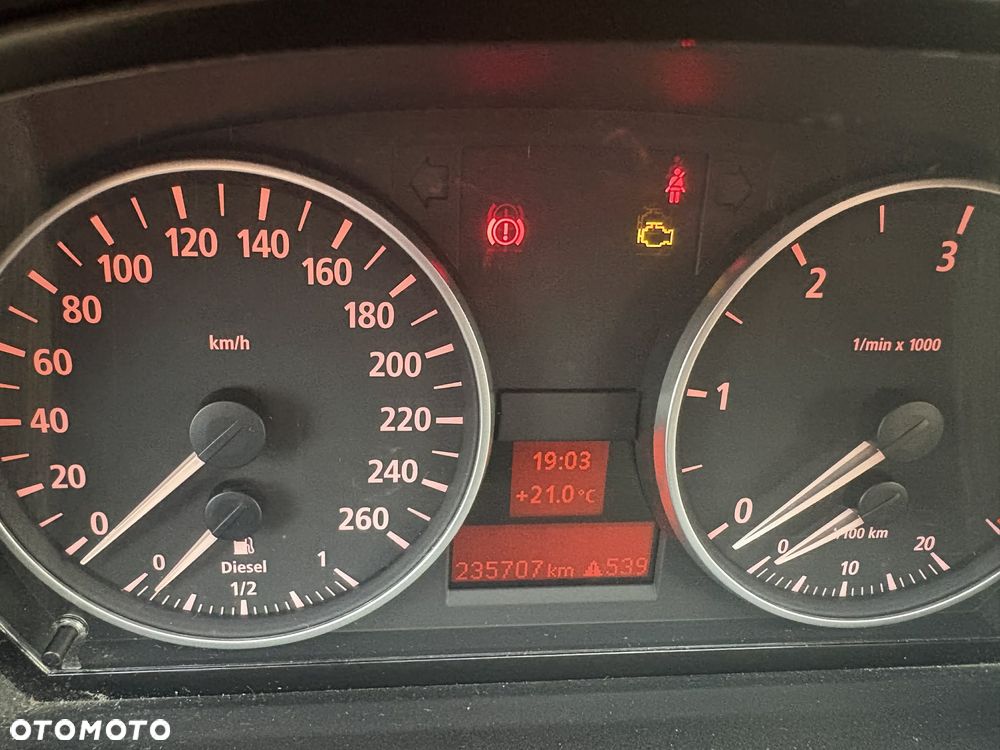 BMW Seria 3 - 11
