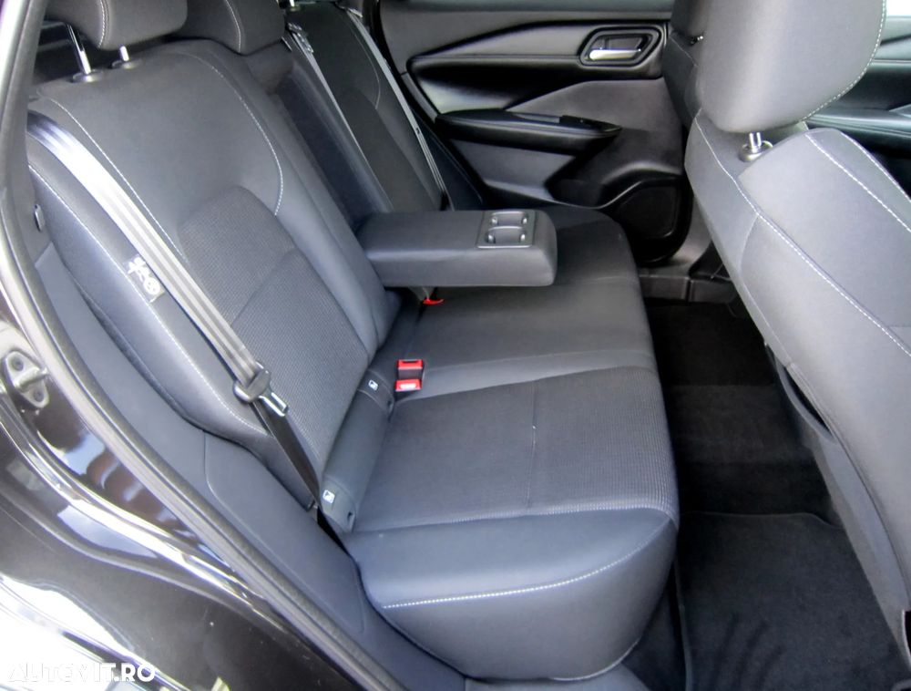 Nissan Qashqai 1.3 DIG-T MHEV Xtronic N-Connecta - 10