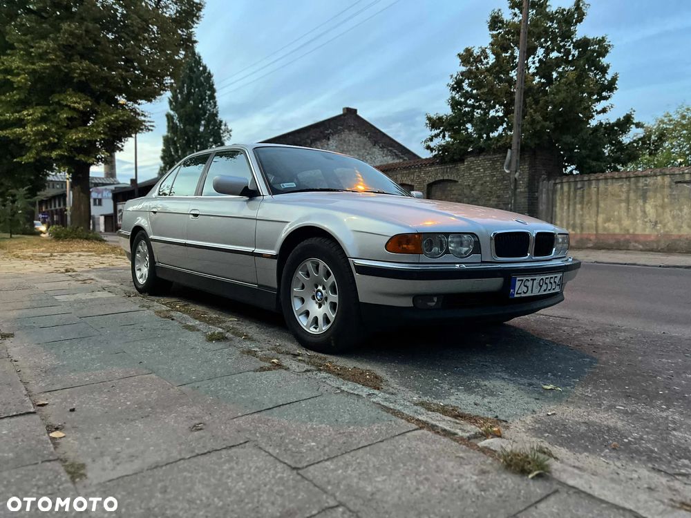 BMW Seria 7 730d - 2