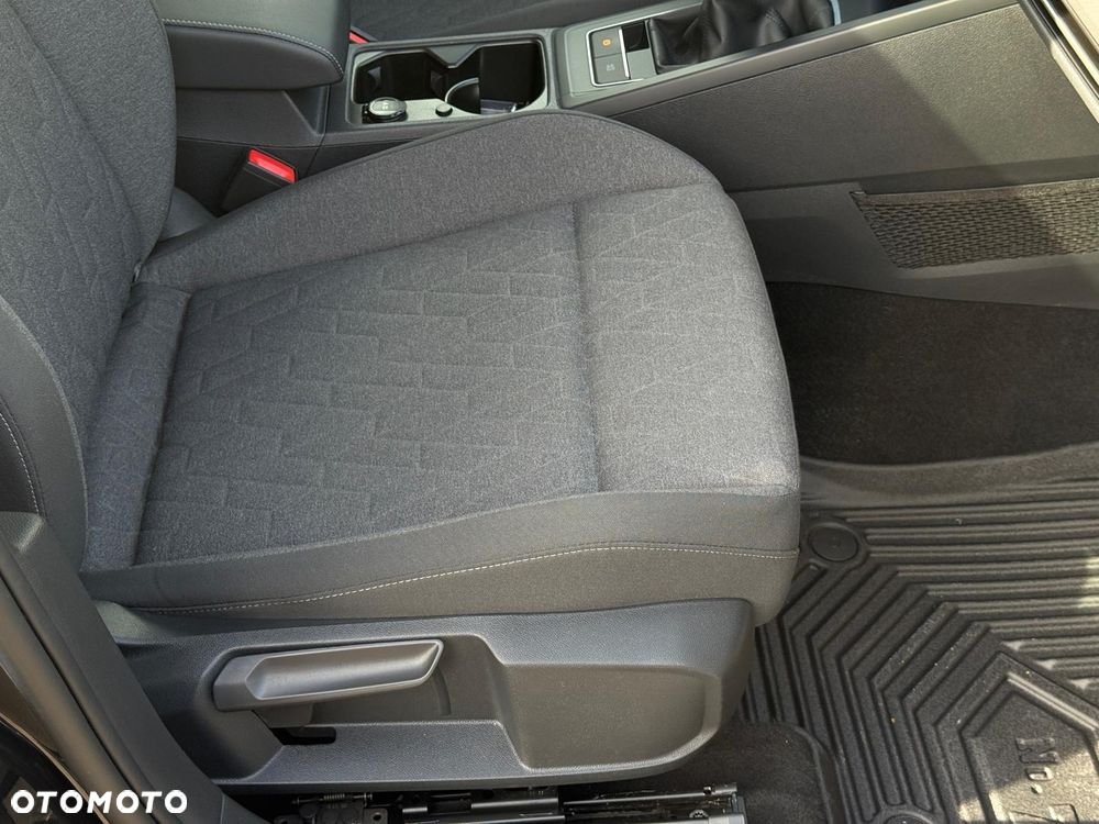 Volkswagen Golf 2.0 TDI Special Edition - 19