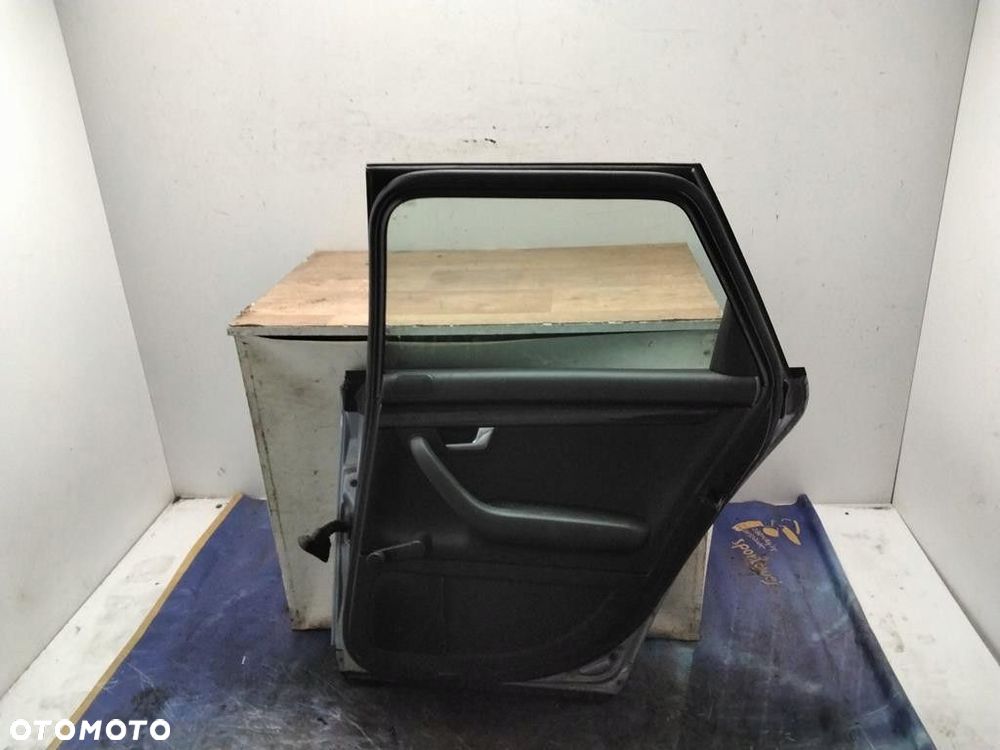 audi a4 b6 kombi drzwi tylne prawe - 2