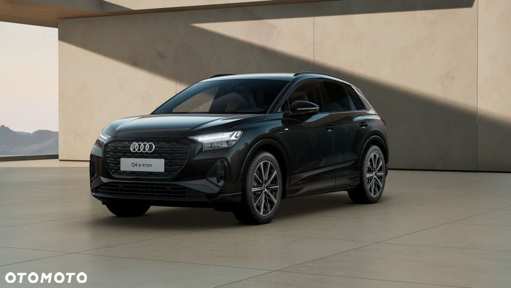 Audi Q4 e-tron - 1
