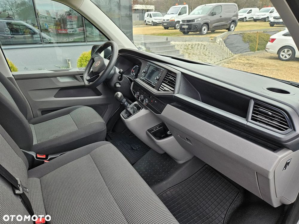 Volkswagen Transporter LONG 2.0TDI - 11