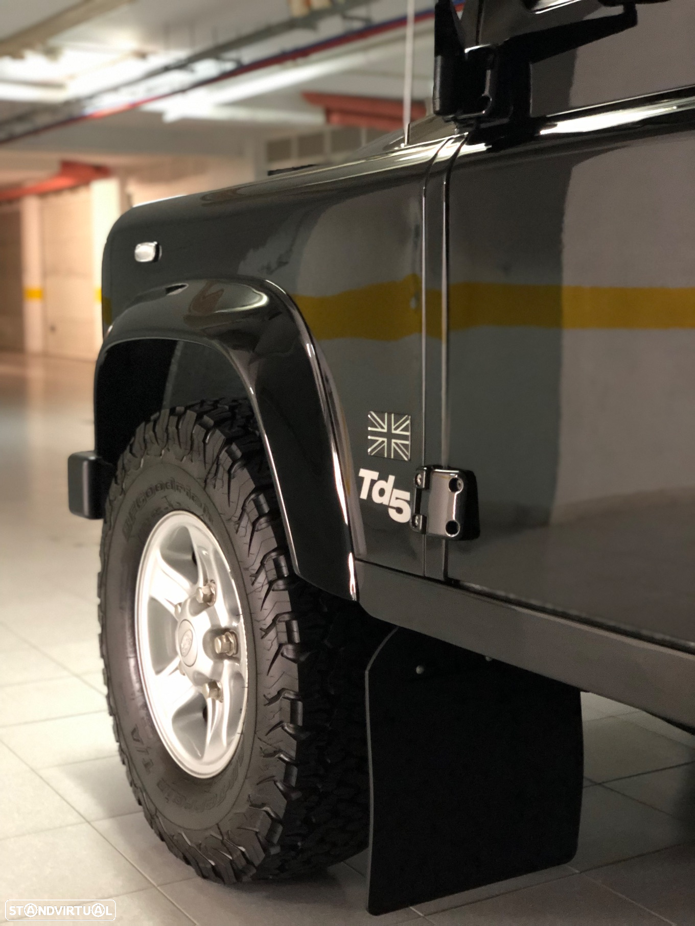 Land Rover Defender 90 SW 2.5 Td5 S - 4