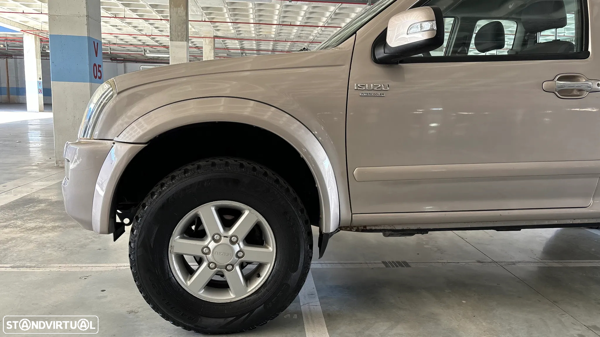 Isuzu D-Max - 5