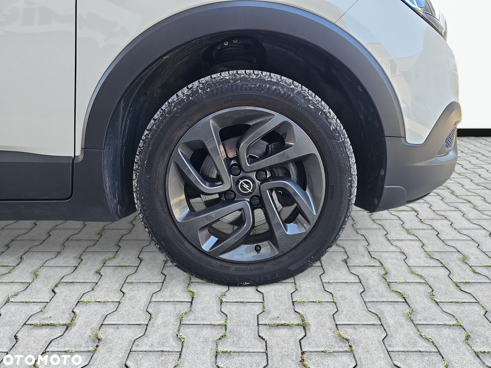 Opel Crossland X 1.2 T Edition S&S - 23