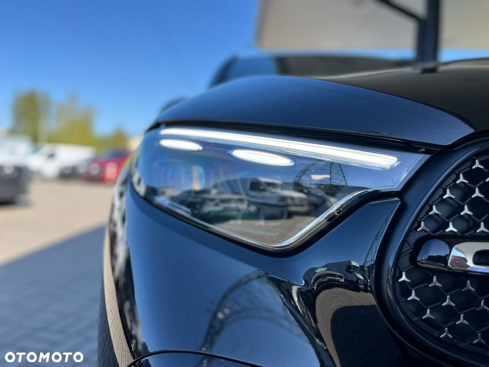 Mercedes-Benz GLC 200 mHEV 4-Matic AMG Line - 38