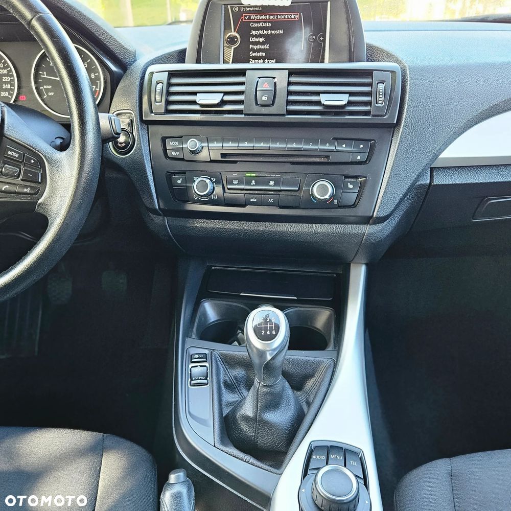 BMW Seria 1 114i Sport Line - 20