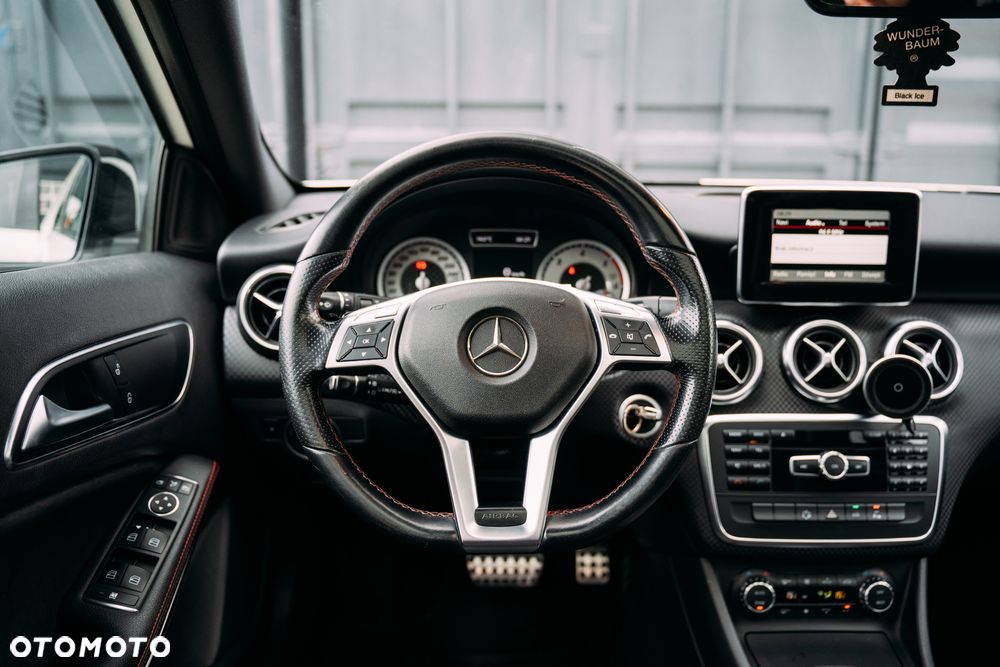 Mercedes-Benz Klasa A 200 CDI 7G-DCT AMG Line - 17