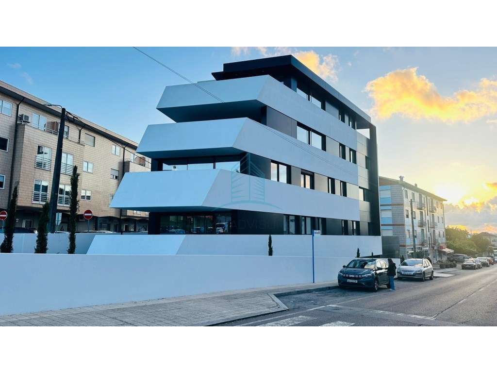 T2 NOVO- Pronto a escriturar com lugar de garagem próximo a C.M. Go... - Grande imagem: 2/21
