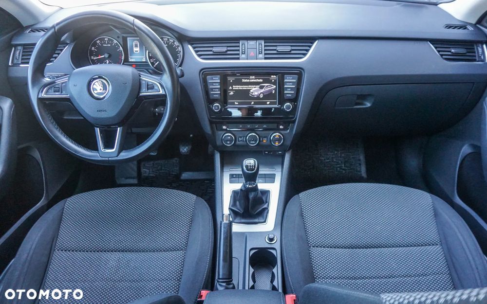 Skoda Octavia 1.8 TSI Ambition - 35