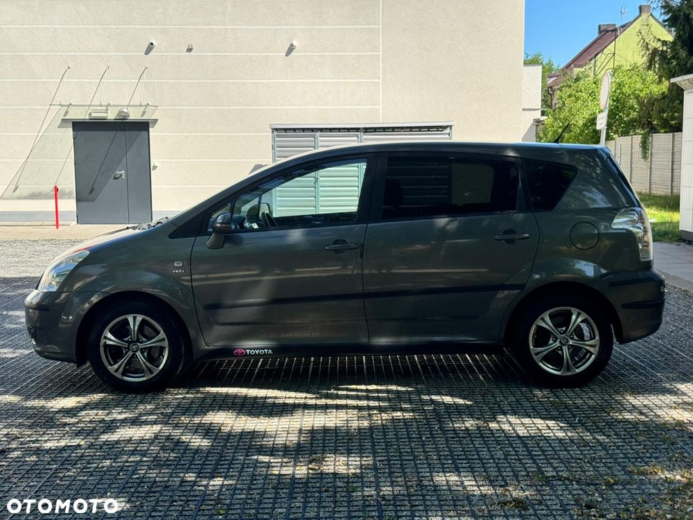 Toyota Corolla Verso 1.6 Terra 7os - 8