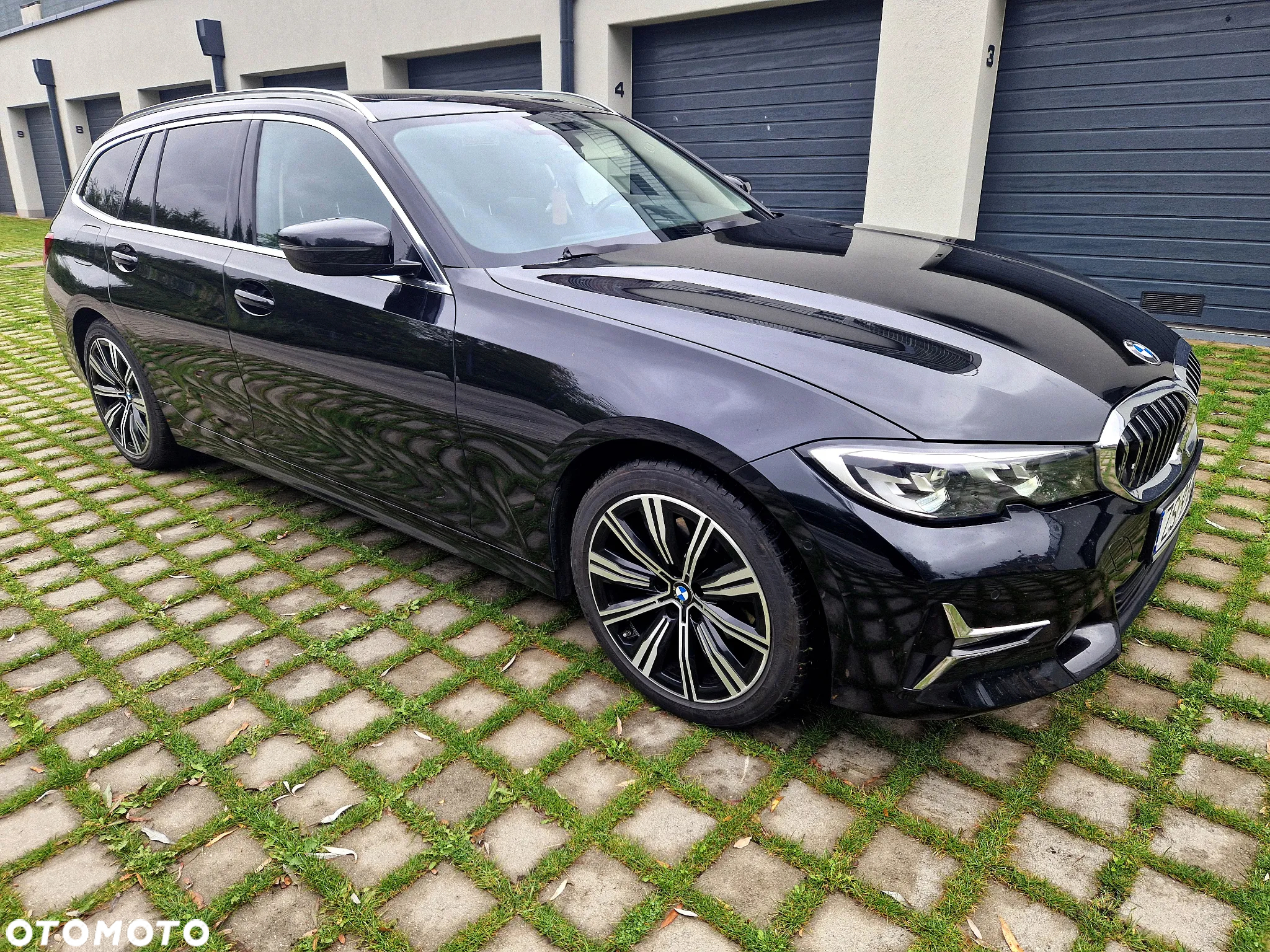 BMW Seria 3 320d xDrive Luxury Line sport - 13