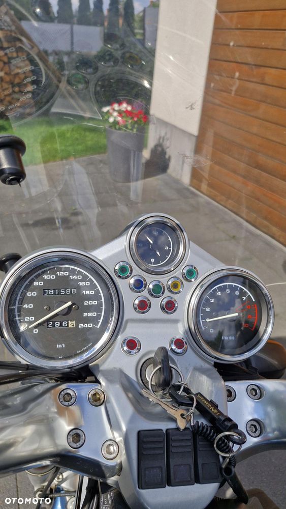 BMW R - 8