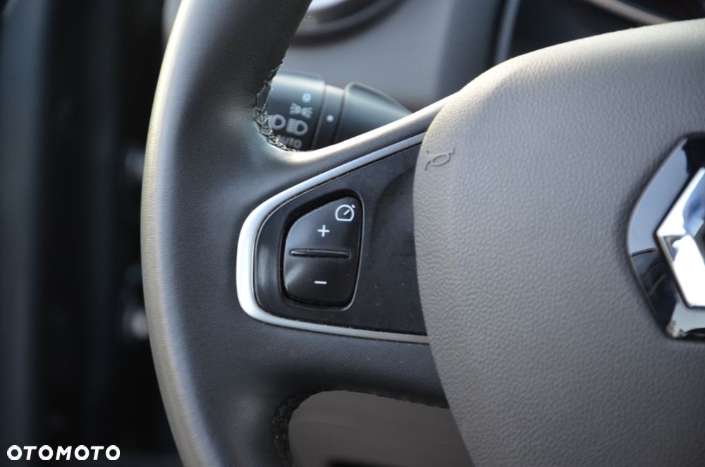 Renault Clio - 18