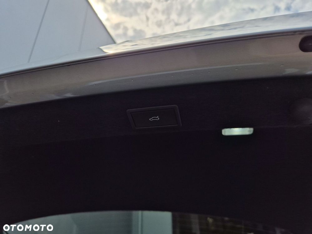 Skoda Superb 1.5 TSI mHEV Drive DSG - 23