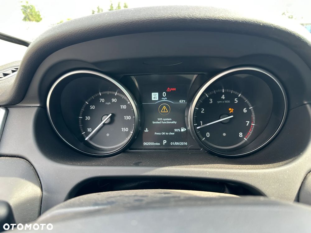 Land Rover Discovery Sport - 21