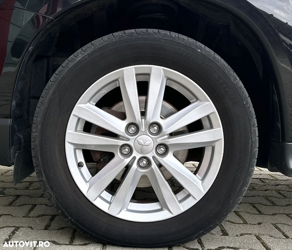 Mitsubishi ASX - 35