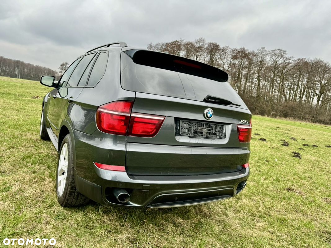 BMW X5 xDrive35i Edition Exclusive - 30