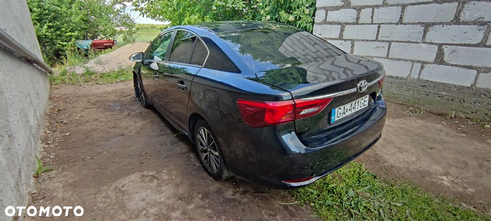 Toyota Avensis 2.0 D-4D Prestige - 8