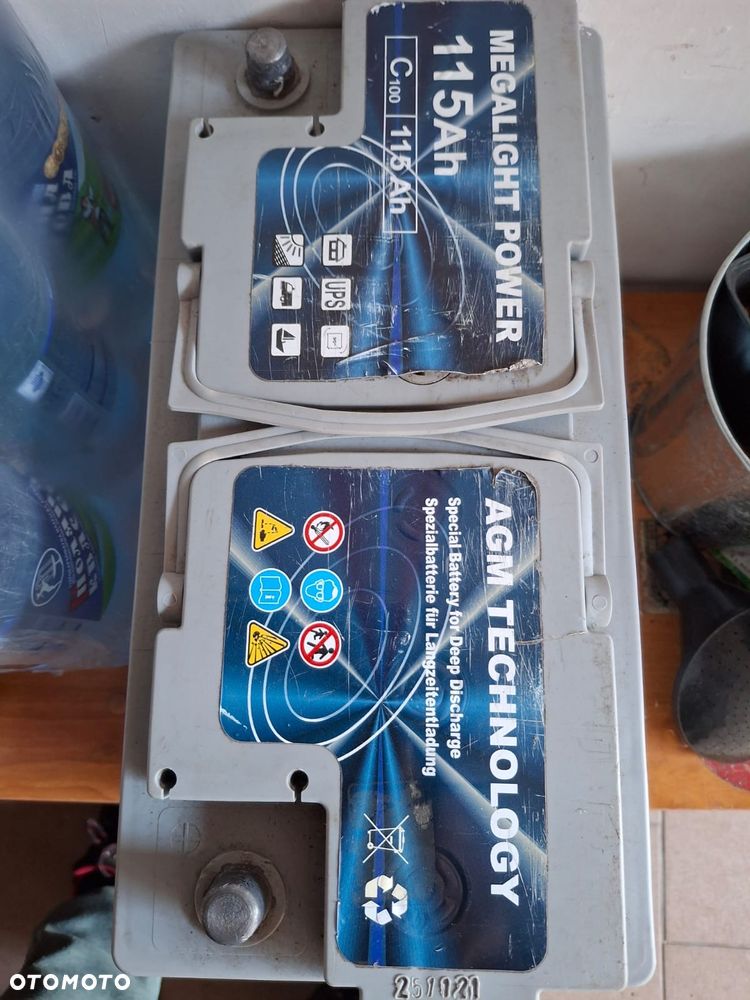 Hobby 450 DE LUXE - 12