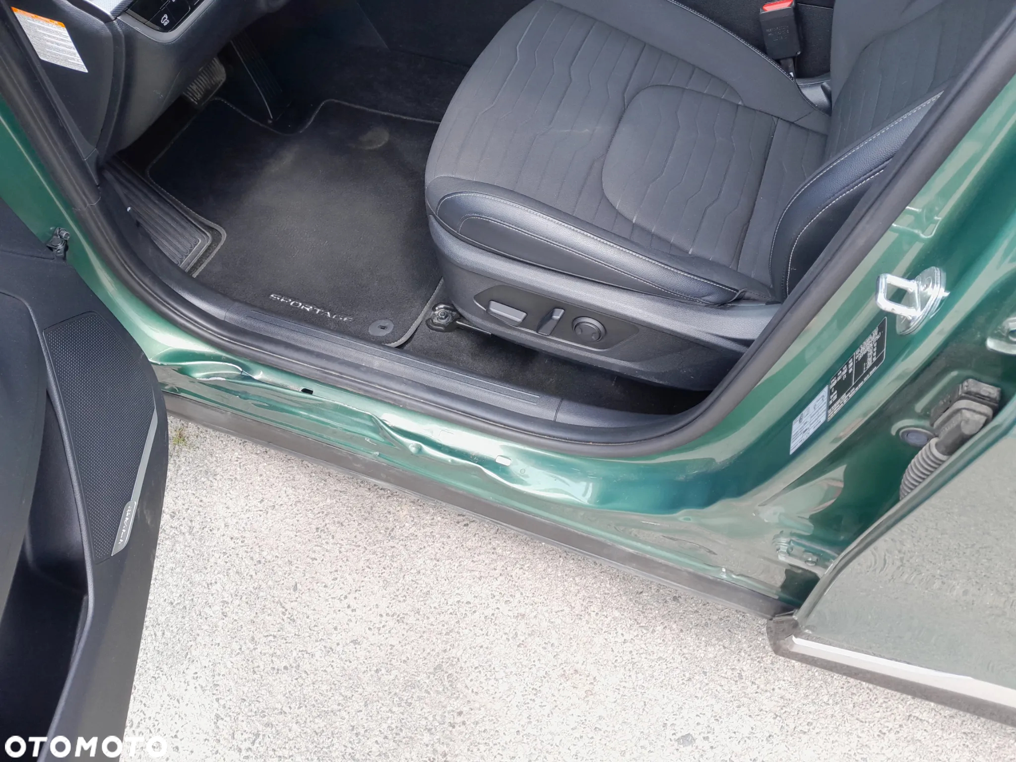 Kia Sportage 1.6 T-GDI MHEV Business Line 2WD DCT - 16