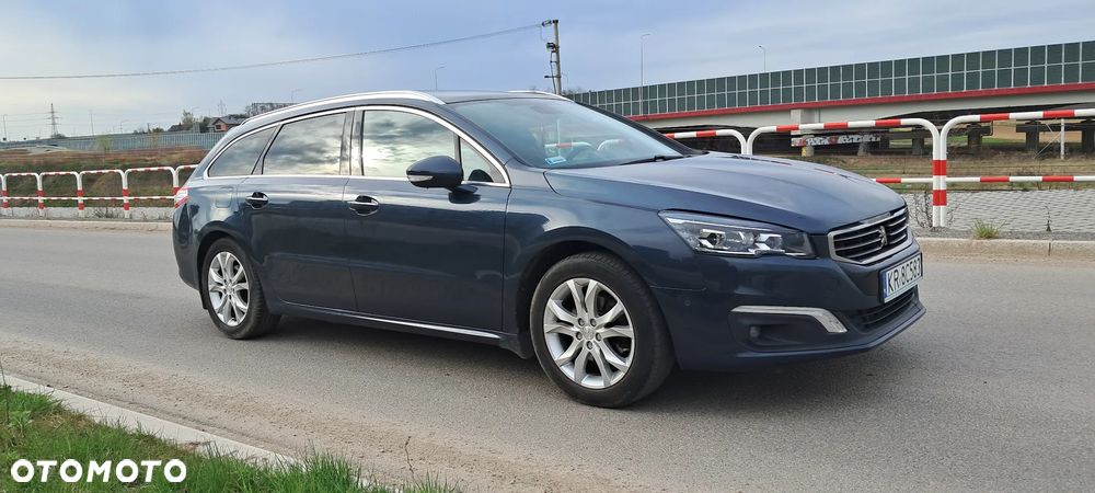 Peugeot 508 1.6 e-THP Allure S&S - 24