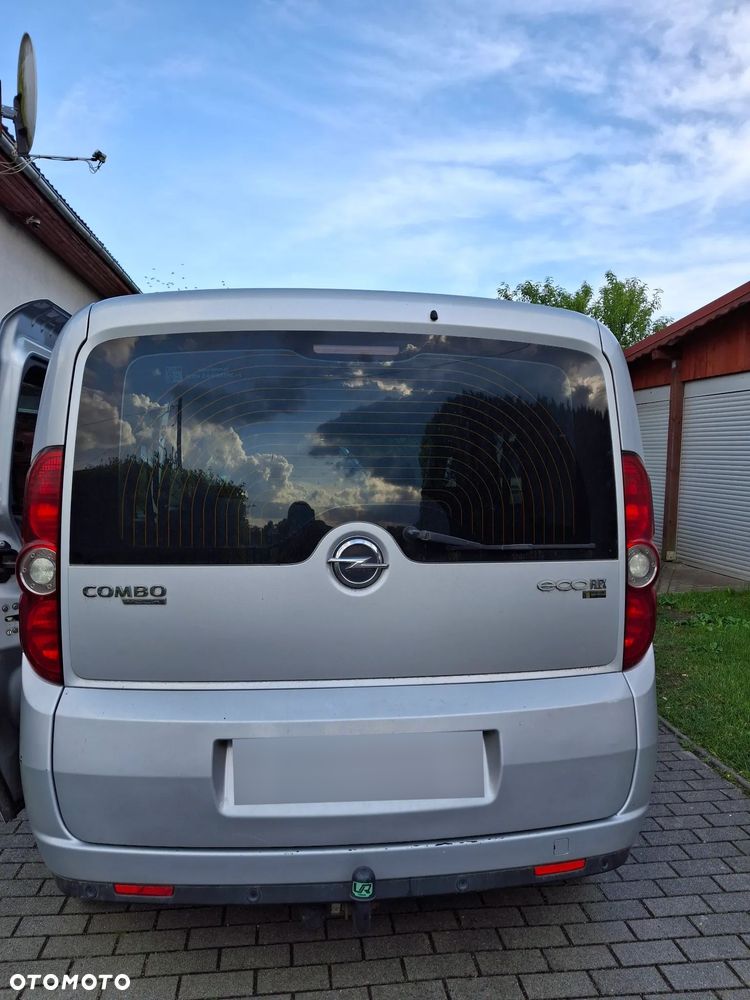Opel Combo - 8